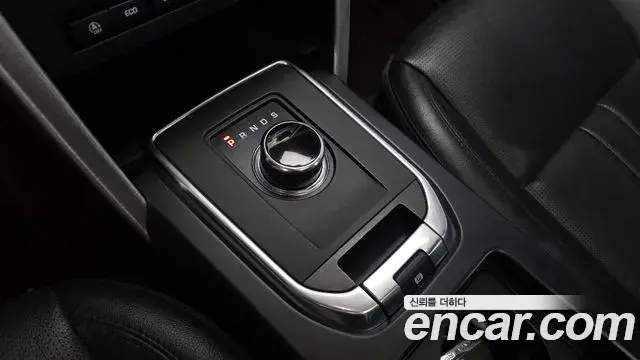 Land Rover Discovery Sport 2019 — Photo 25/33