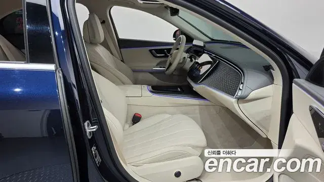 Mercedes-Benz E-Class 2026 — Şəkil 30/35