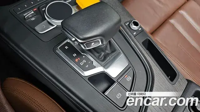 Audi A4 2019 — Photo 15/35