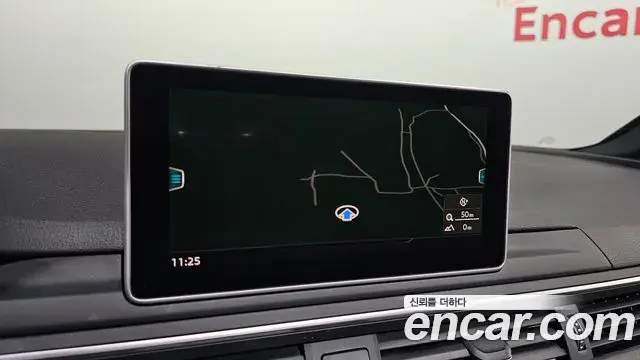 Audi A4 2019 — Photo 23/35