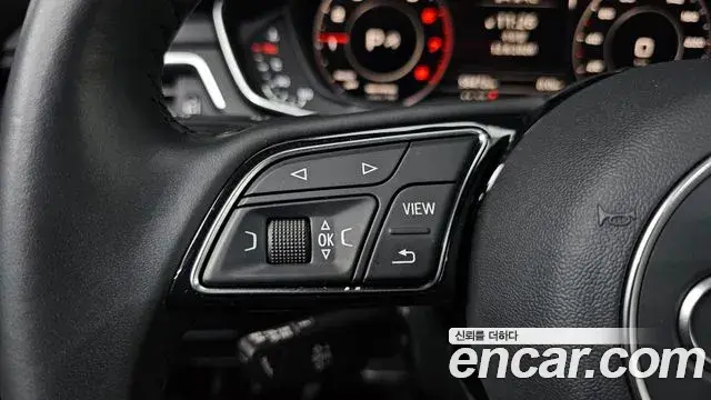 Audi A4 2019 — Photo 27/35