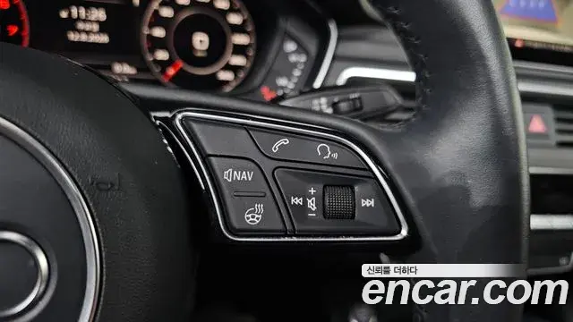 Audi A4 2019 — Photo 6/35