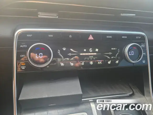 Genesis GV80 2020 — Photo 1/20