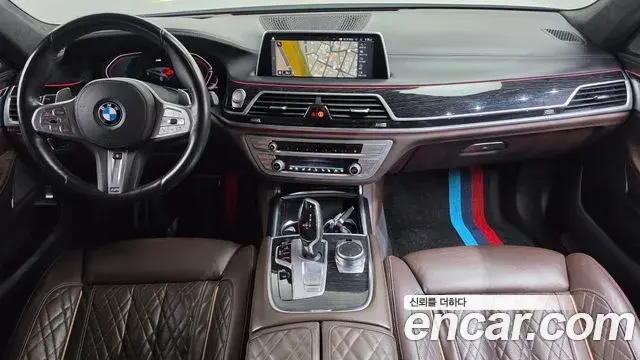 BMW 7 Series 2021 — ფოტო 4/20