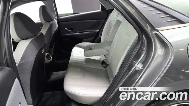 Hyundai Avante 2021 — Фото 12/20
