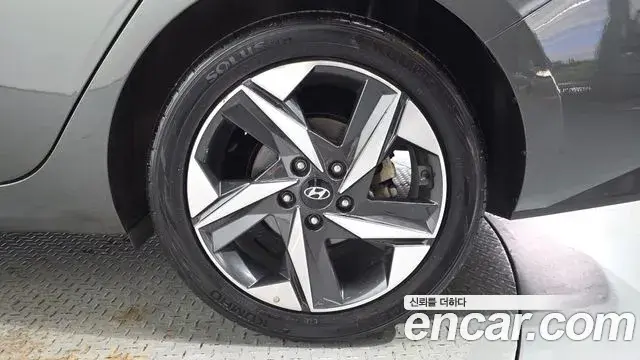 Hyundai The New Avante Hybrid 2021 — Şəkil 24/30