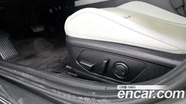 Hyundai The New Avante Hybrid 2021 — Şəkil 29/30