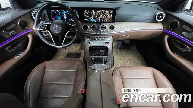 Mercedes-Benz E-Class 2021 — Фото 7/20