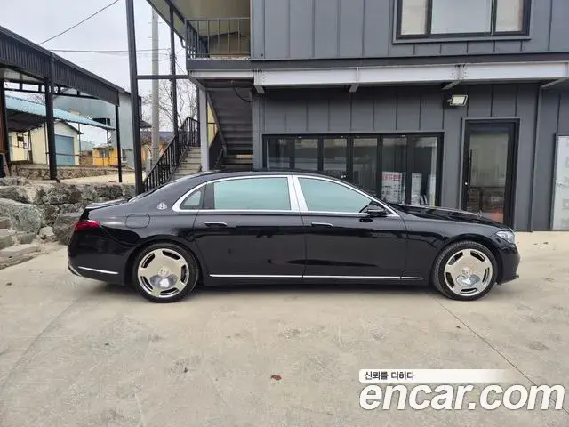 Mercedes-Benz S-Class 2022 — Фото 3/20