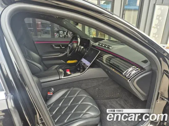 Mercedes-Benz S-Class 2022 — Фото 8/20