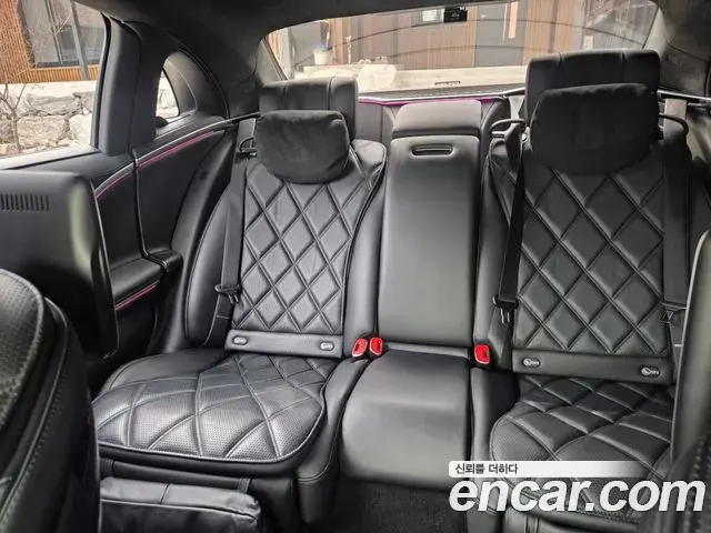 Mercedes-Benz S-Class 2022 — Фото 12/20