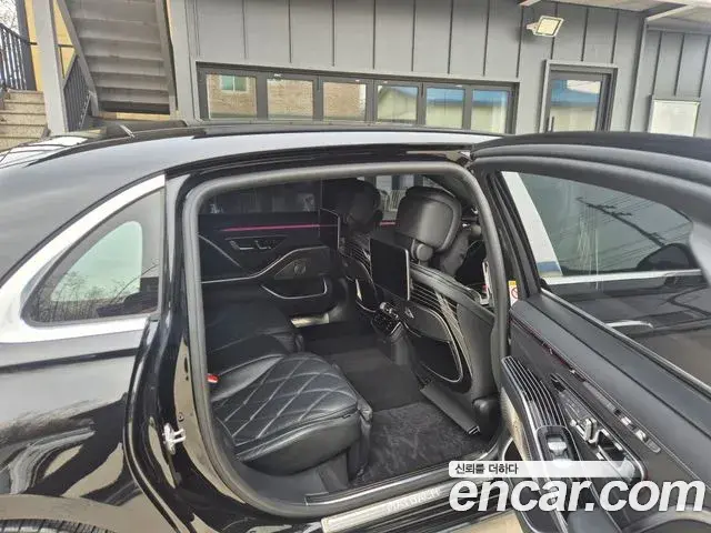 Mercedes-Benz S-Class 2022 — Фото 18/20