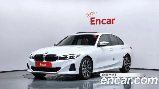 BMW 3 Series 2025 — Фото 1/20