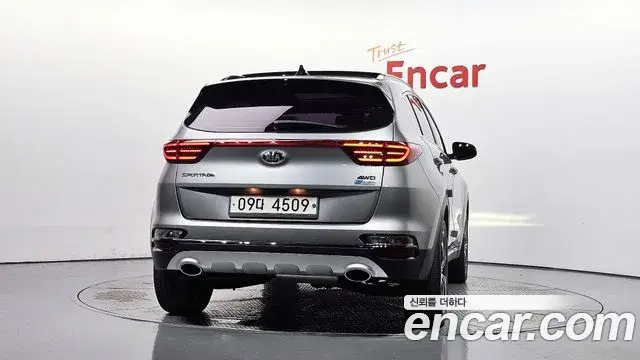 Kia Sportage The Bold 2019 — Photo 28/35