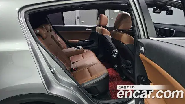 Kia Sportage The Bold 2019 — Photo 5/35