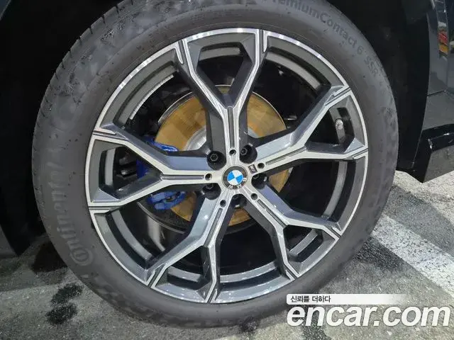 BMW X5 2026 — ფოტო 12/17
