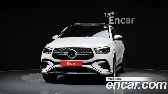 Mercedes-Benz GLE-Class 2023 — Şəkil 27/33