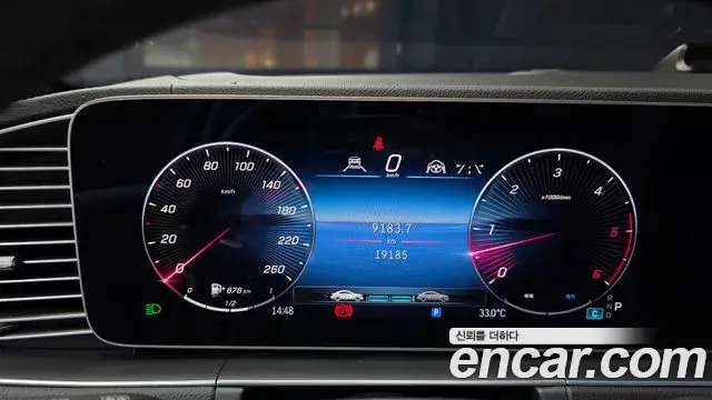 Mercedes-Benz GLE-Class 2023 — Şəkil 13/33