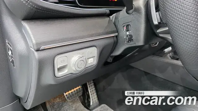 Mercedes-Benz GLE-Class 2023 — Şəkil 16/33