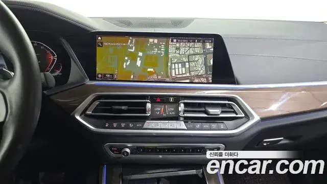 BMW X5 2022 — Şəkil 16/34