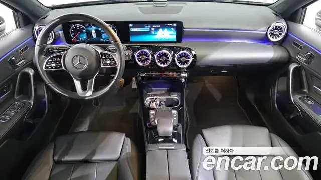 Mercedes-Benz A-Class 2022 — Şəkil 15/20