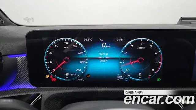 Mercedes-Benz A-Class 2022 — Şəkil 17/20