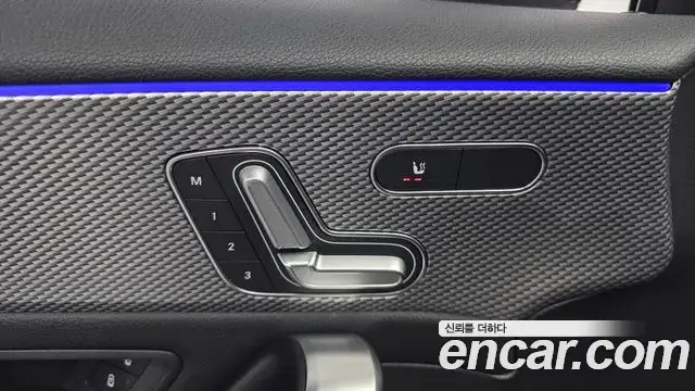 Mercedes-Benz A-Class 2022 — Şəkil 19/20