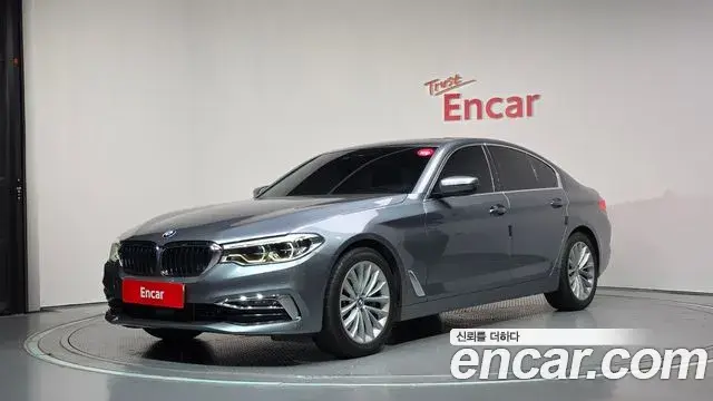 BMW 5 Series 2019 — Şəkil 2/20