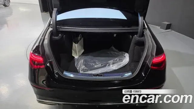 Mercedes-Benz S-Class 2021 — Şəkil 16/20