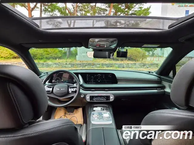 Genesis G90 2022 — Photo 2/20
