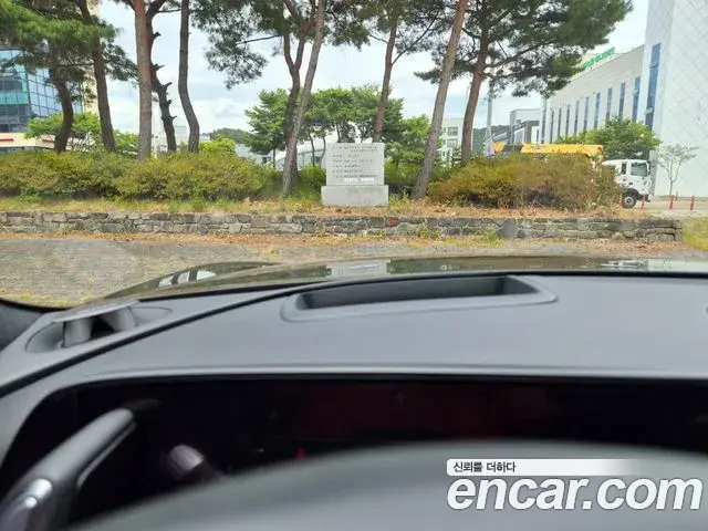 Genesis G90 2022 — Photo 8/20
