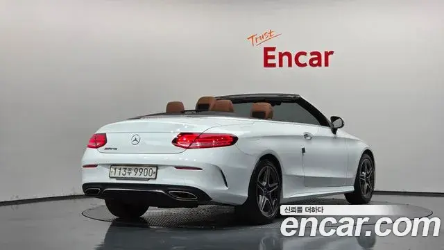 Mercedes-Benz C-Class 2019 — Фото 2/20