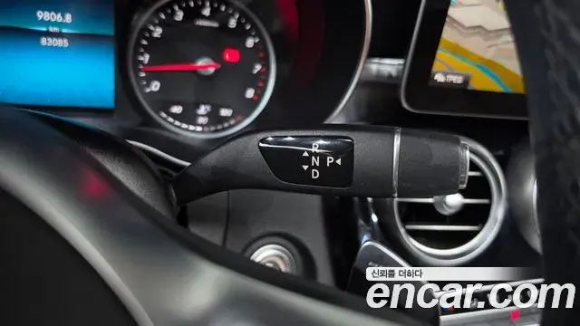 Mercedes-Benz C-Class 2019 — Фото 9/20