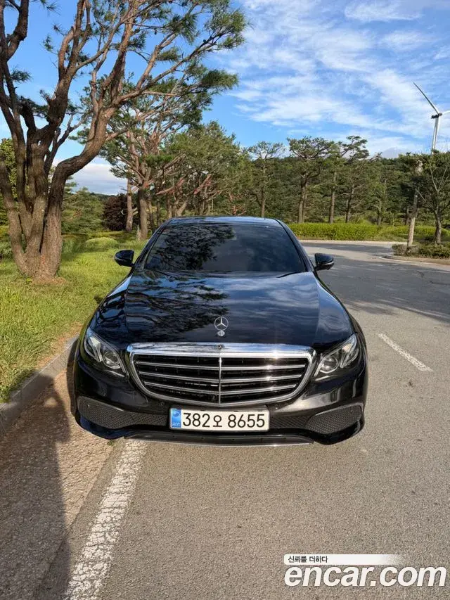 Mercedes-Benz E-Class 2018 — ფოტო 3/11