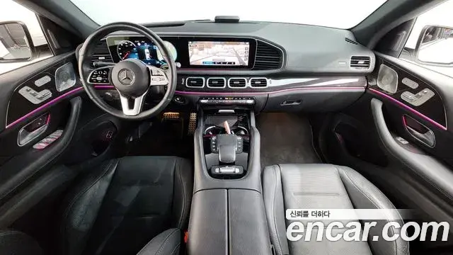Mercedes-Benz GLE-Class 2023 — Photo 20/39