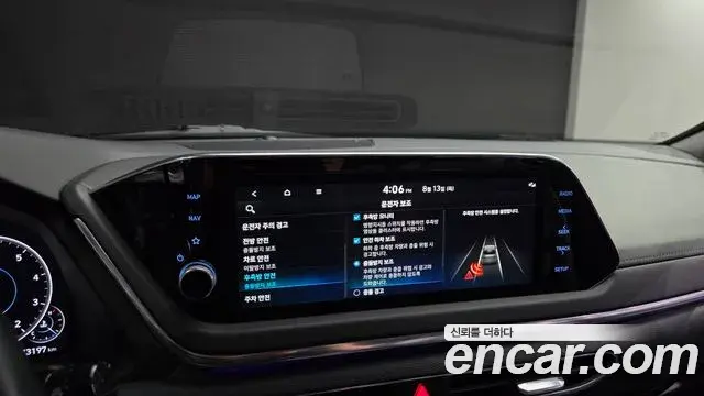 Hyundai Sonata Hybrid 2023 — Şəkil 4/20