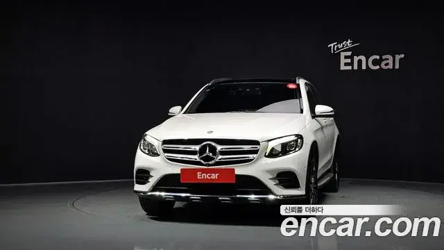 Mercedes-Benz GLC-Class 2019 — Şəkil 12/34
