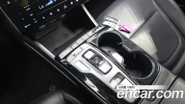 Hyundai Tucson Hybrid 2021 — Şəkil 17/30