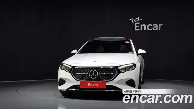 Mercedes-Benz E-Class 2025 — Фото 3/20