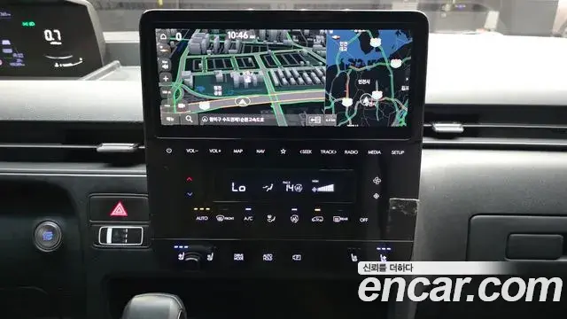 Hyundai Staria 2023 — Фото 15/20