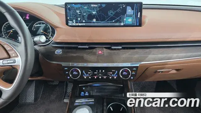 Genesis G80 2021 — Şəkil 24/35