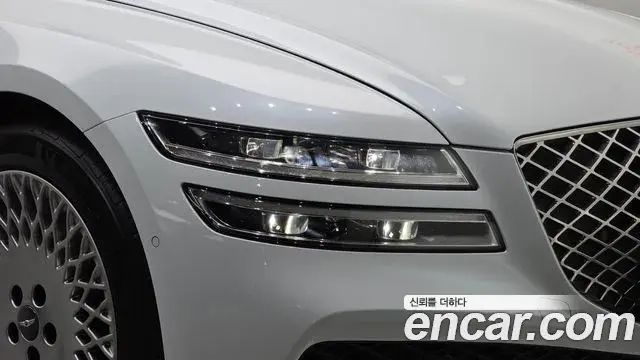 Genesis G80 2021 — Şəkil 18/35
