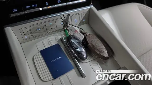 Hyundai Santa Fe 2025 — Şəkil 4/35