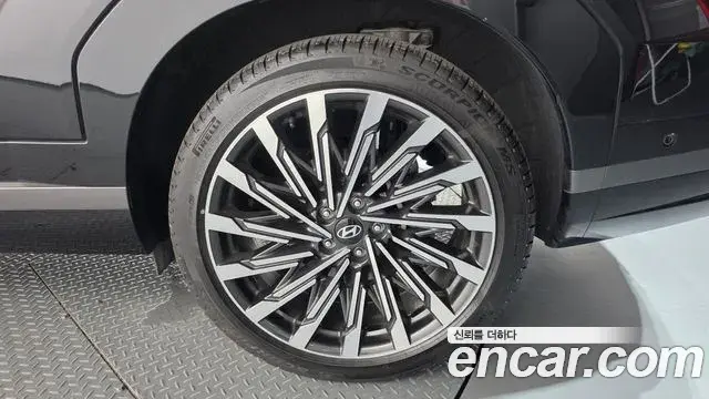 Hyundai Santa Fe 2025 — Şəkil 27/35