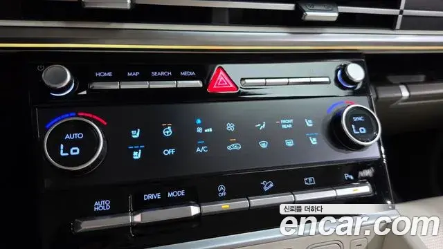 Hyundai Santa Fe 2025 — Şəkil 30/35
