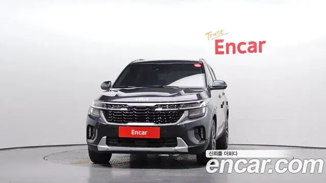 Kia Seltos 2024 — ფოტო 4/31