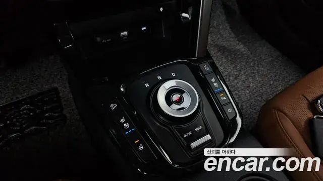 Kia Seltos 2024 — ფოტო 6/31