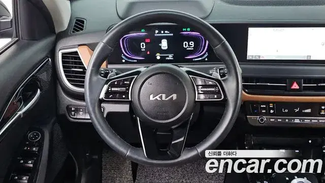 Kia Seltos 2024 — ფოტო 11/31
