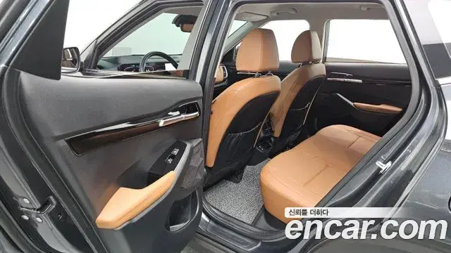 Kia Seltos 2024 — ფოტო 1/31