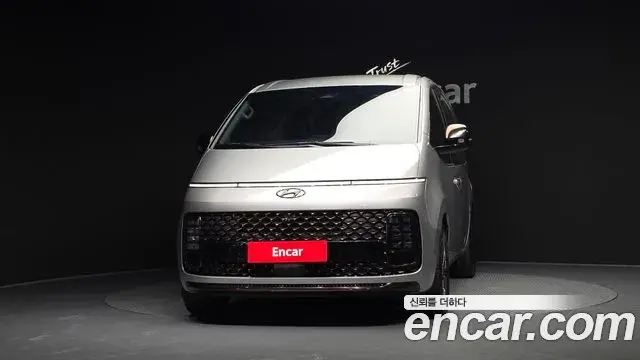 Hyundai Staria 2021 — Photo 28/33